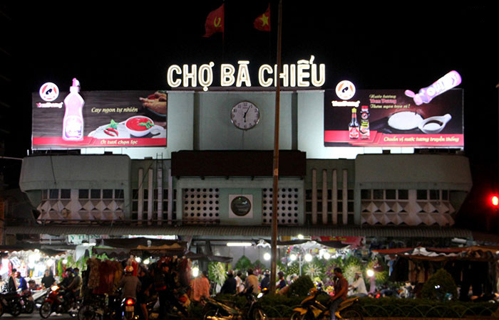 Chợ đêm Bà Chiểu